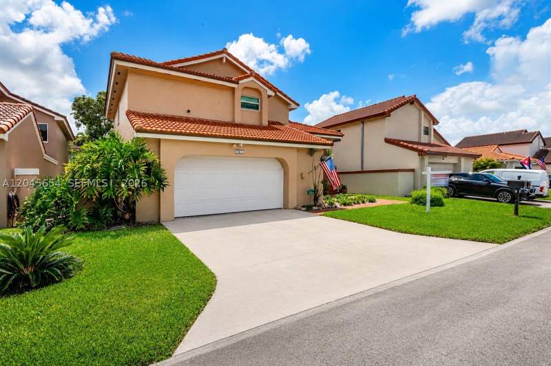 2 bedroom SingleFamilyResidence at 17617 NW 61st Ct N, The Moors Sec 1, Hialeah — photo 2