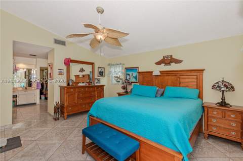 17617 NW 61st Ct N, Hialeah FL - photo 22 of 33