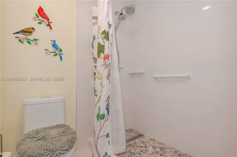 17617 NW 61st Ct N, Hialeah FL - photo 24 of 33