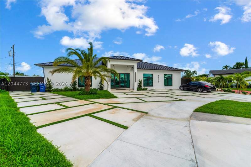 3 bedroom SingleFamilyResidence at 9630 SW 10th Ter, Town Park Heights, Miami — photo 2