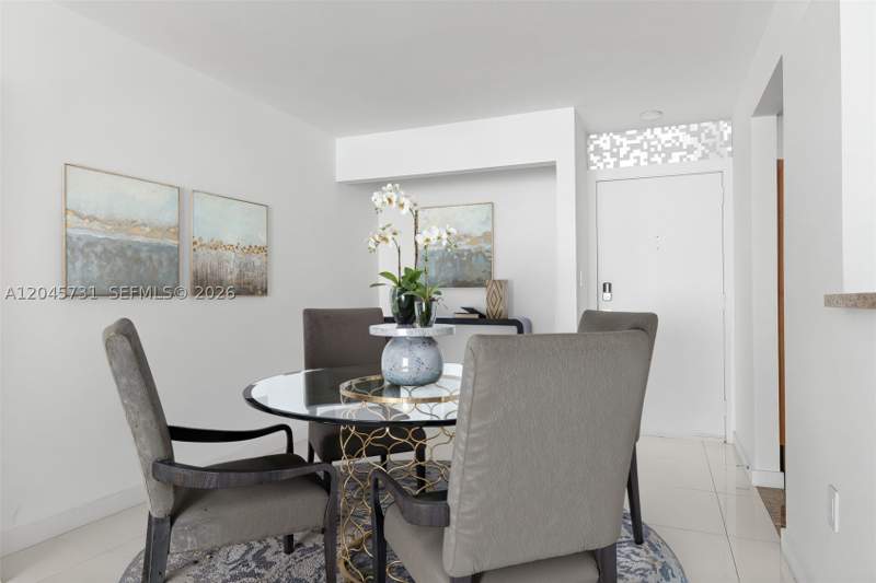 2 bedroom Condominium at 1775 Washington Ave 14F, Parc Plaza Condo, Miami Beach — photo 4