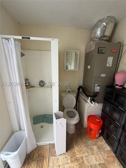 16980 SW 104th Ave, Miami FL - photo 20 of 26