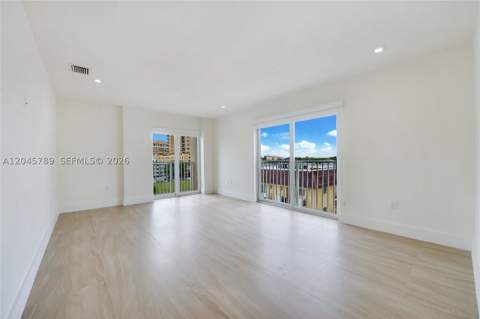 120 Salamanca Ave Ph, Coral Gables FL - photo 12 of 21