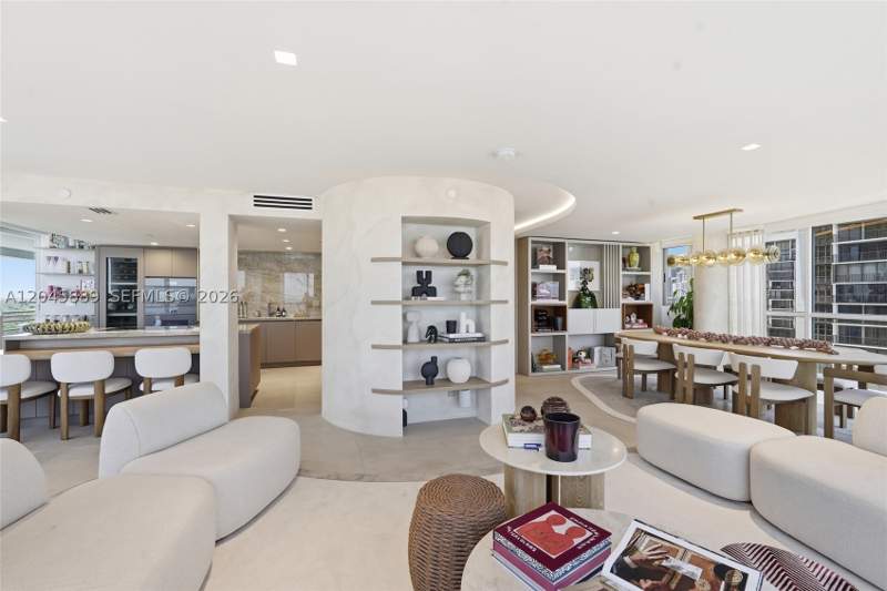 3 bedroom Condominium at 2025 Brickell Ave 1401, Atlantis On Brickell Cond, Miami — photo 3