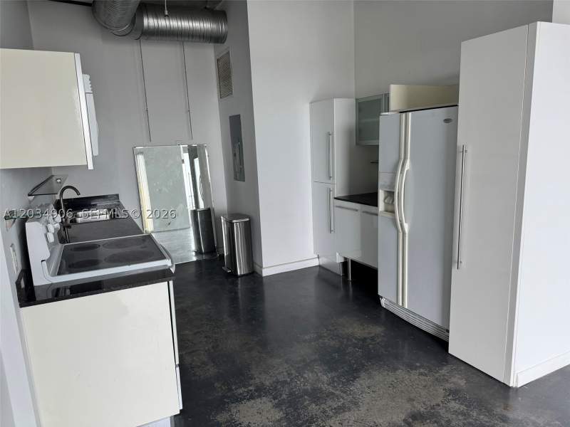 1 bedroom Condominium at 10 SW South River Dr 812, Neo Condo Neo Loft, Miami — photo 4