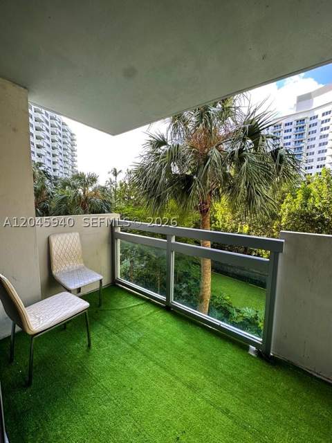 1500 Bay Rd 264S, Miami Beach FL - photo 10 of 14