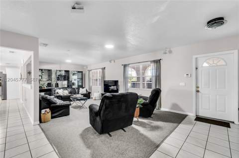 12805 SW 193rd Ter, Miami FL - photo 11 of 37