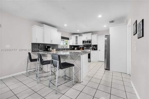 12805 SW 193rd Ter, Miami FL - photo 7 of 37