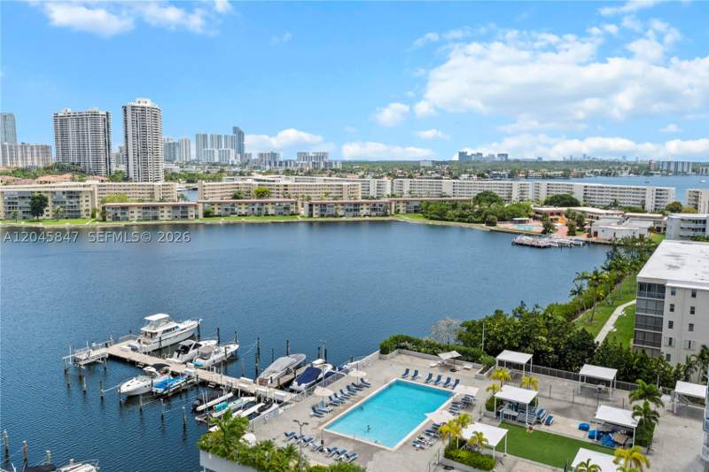 2 bedroom Condominium at 18071 Biscayne Blvd 1404, Del Prado Marina, Aventura — photo 2