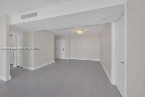 600 Biltmore Way 618, Coral Gables FL - photo 11 of 37