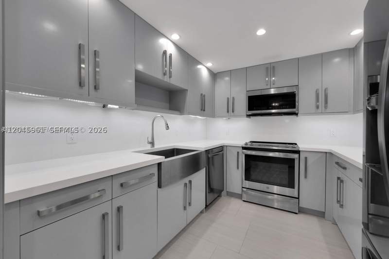 2 bedroom Condominium at 600 Biltmore Way 618, Biltmore II Condo, Coral Gables — photo 4