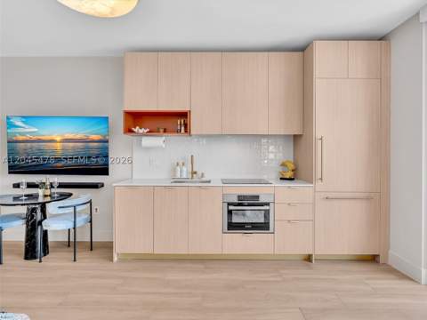 90 NE 32nd st 724, Miami FL - photo 12 of 79