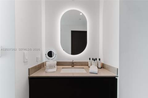 20 NE 11th st 4807B, Miami FL - photo 6 of 36