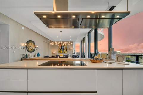 1000 Brickell Plz Ph5807, Miami FL - photo 13 of 24