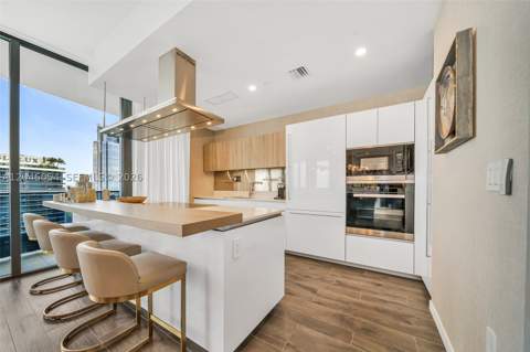 1000 Brickell Plz Ph5807, Miami FL - photo 9 of 24