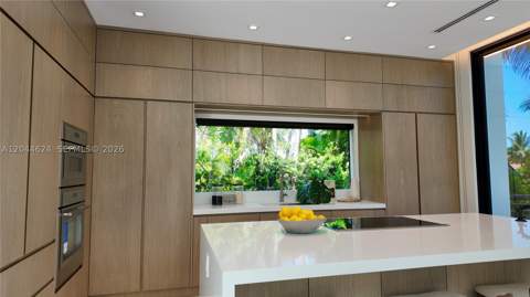 570 S Shore Dr, Miami Beach FL - photo 7 of 66
