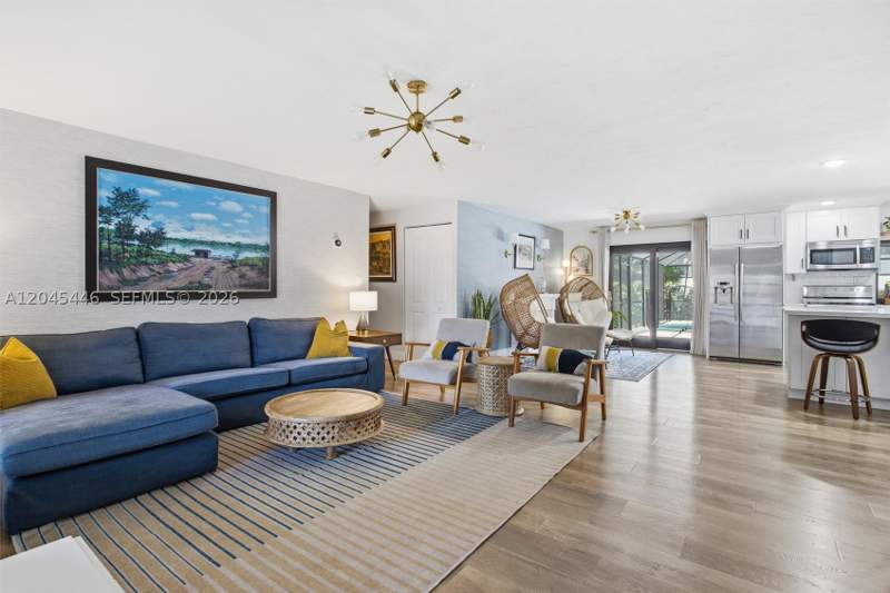 4 bedroom SingleFamilyResidence at 8440 SW 180th St, Pinewood Ests 3rd Addn, Palmetto Bay — photo 5