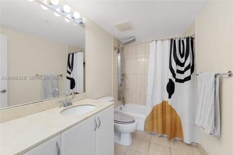 1750 N Bayshore Dr 2414, Miami FL - photo 8 of 32