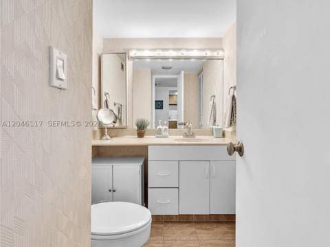 1901 Brickell Ave B1203, Miami FL - photo 14 of 37