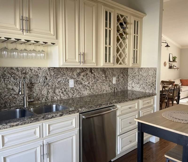2 bedroom Condominium at 7100 NW 173rd Dr 1304, Lago Del Rey Condo, Hialeah — photo 4