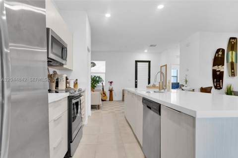 7819 NW 104th Ave 23, Doral FL - photo 23 of 36