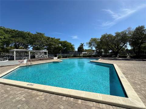 1470 NE 123rd St A104, North Miami FL - photo 10 of 34
