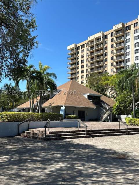 1470 NE 123rd St A104, North Miami FL - photo 11 of 34