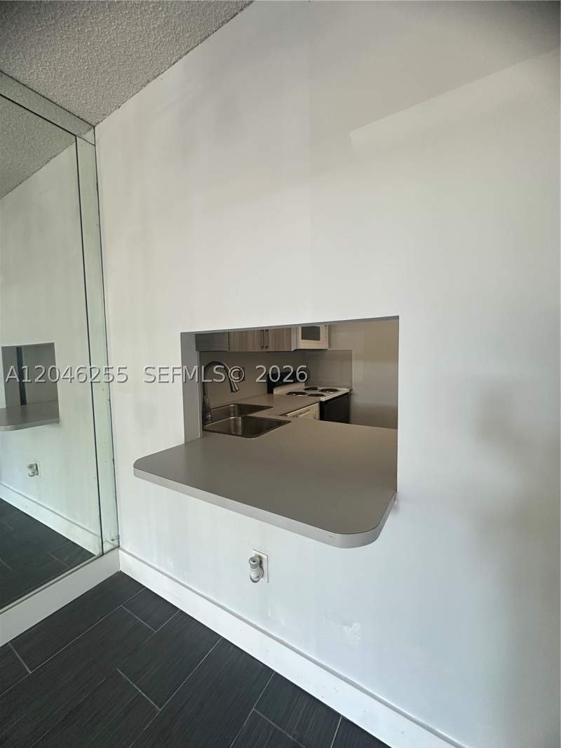 1 bedroom Condominium at 1470 NE 123rd St A104, GREENWICH PH I CONDO, North Miami — photo 2