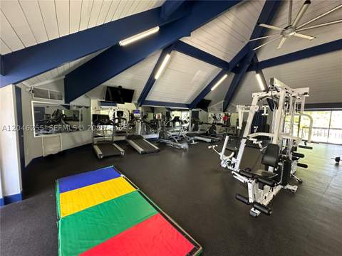 1470 NE 123rd St A104, North Miami FL - photo 21 of 34