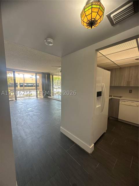 1470 NE 123rd St A104, North Miami FL - photo 7 of 34