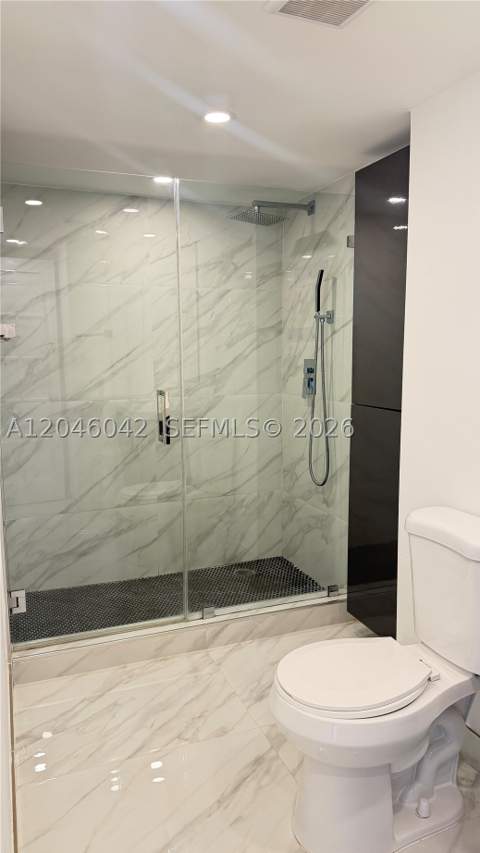 100 Bayview Dr 509, Sunny Isles Beach FL - photo 15 of 26
