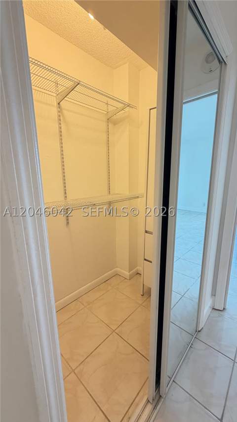 100 Bayview Dr 509, Sunny Isles Beach FL - photo 16 of 26