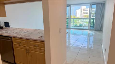 100 Bayview Dr 509, Sunny Isles Beach FL - photo 21 of 26