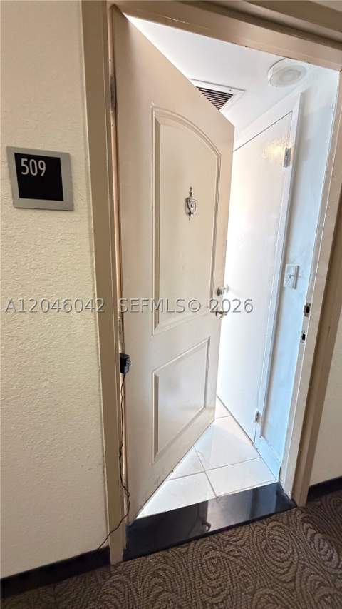 100 Bayview Dr 509, Sunny Isles Beach FL - photo 23 of 26