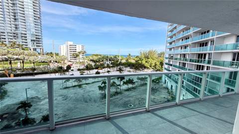 100 Bayview Dr 509, Sunny Isles Beach FL - photo 6 of 26