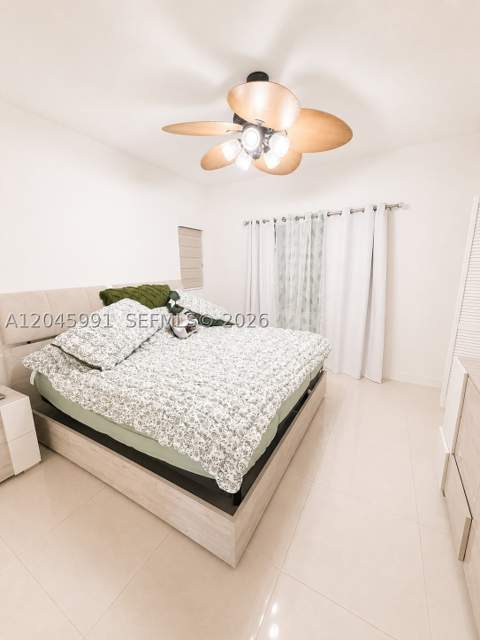 1183 NW 2nd St, Florida City FL - photo 15 of 26