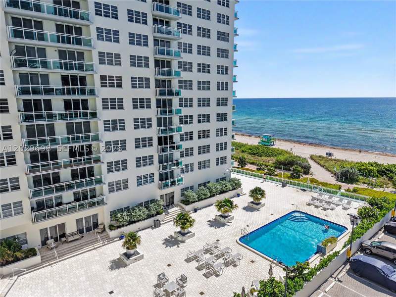 2 bedroom Condominium at 6917 Collins Ave 605, The Collins Condo, Miami Beach — photo 4