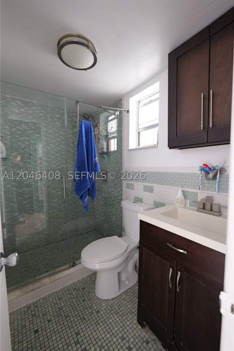 1245 Pennsylvania Ave 8, Miami Beach FL - photo 7 of 12