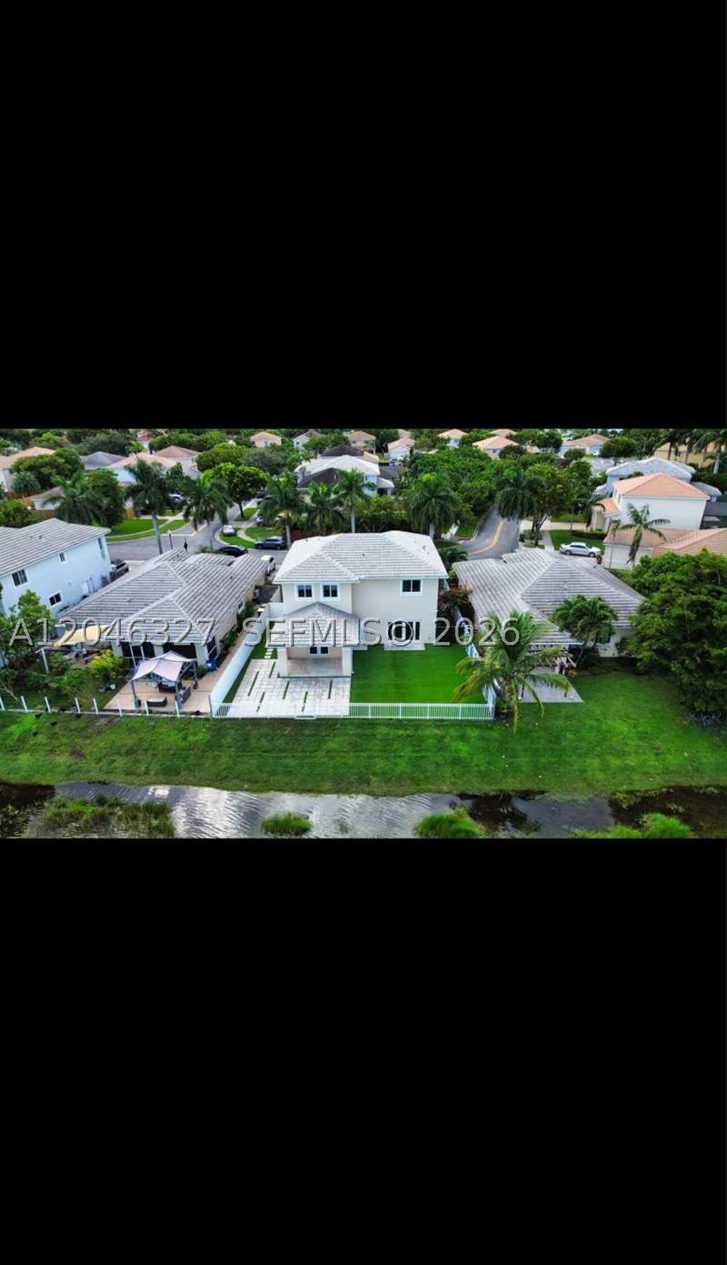 5 bedroom SingleFamilyResidence at 449 SE 31st Ave, Rauls Place At Oasis, Homestead — photo 3