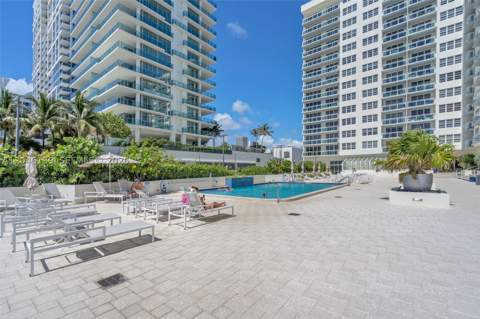 6917 Collins Ave 404, Miami Beach FL - photo 24 of 40