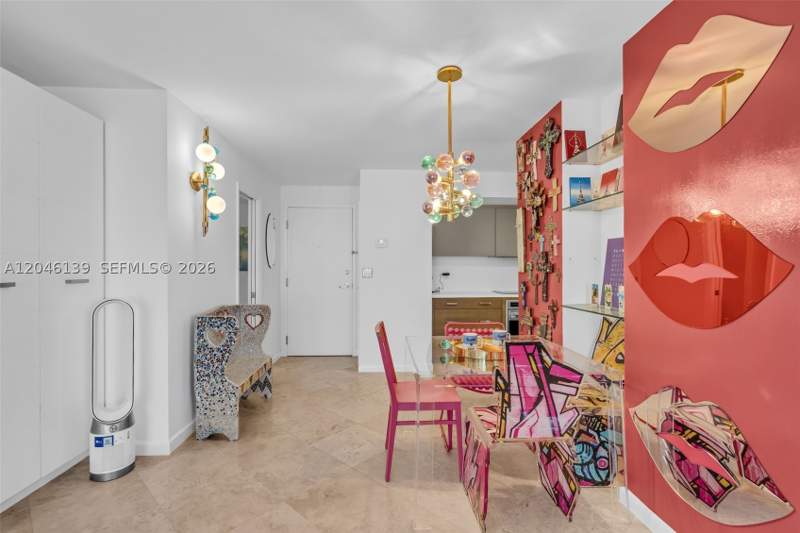1 bedroom Condominium at 6917 Collins Ave 404, The Collins Condo, Miami Beach — photo 4