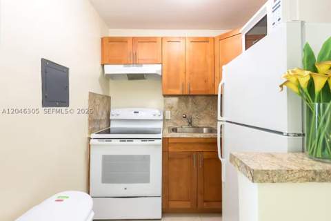 7904 West Dr 214, North Bay Village FL - photo 10 of 16