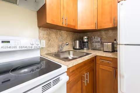 7904 West Dr 214, North Bay Village FL - photo 9 of 16
