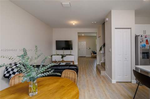 10079 SW 228 10079, Miami FL - photo 14 of 58