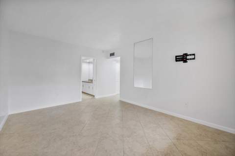 740 NE 199th Street 205g, Miami FL - photo 10 of 32