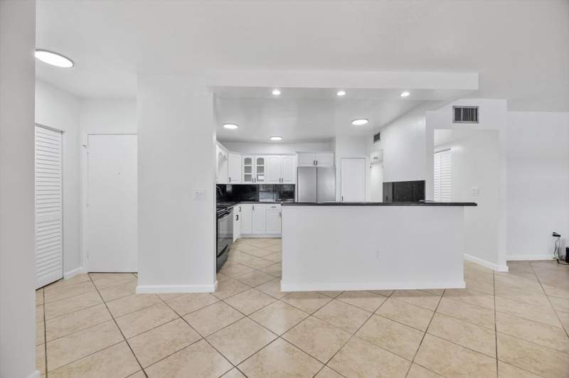 2 bedroom Condominium at 740 NE 199th Street 205g, Northlake Village At Calif, Miami — photo 3