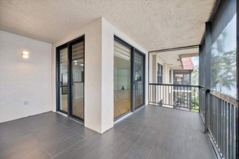 740 NE 199th Street 205g, Miami FL - photo 8 of 32