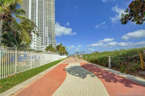 6301 Collins Ave 807, Miami Beach FL - photo 12 of 42