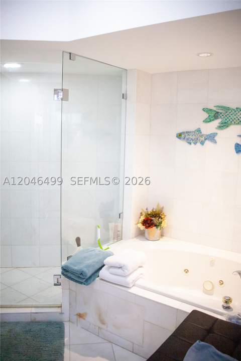 6301 Collins Ave 807, Miami Beach FL - photo 23 of 42