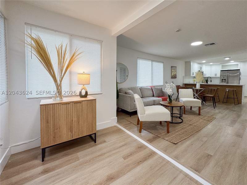 4 bedroom SingleFamilyResidence at 1369 NW 68th Ter, Liberty City Homesites, Miami — photo 4